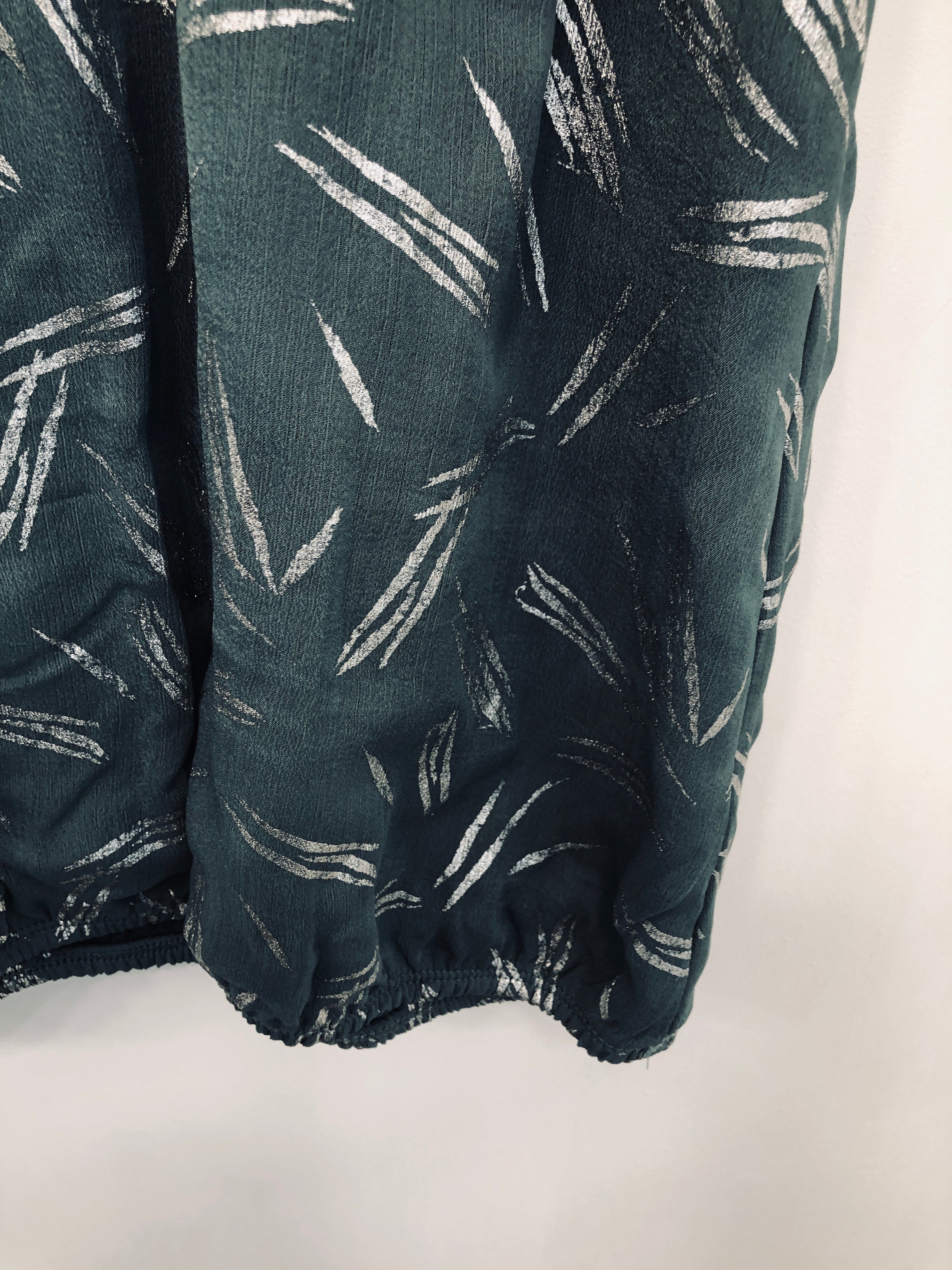 Crizpy T-shirt